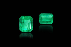 colored stones-emeraudes-esmeraldas-smeraldi-smeraldo-gemma-gemme-gemme di colore